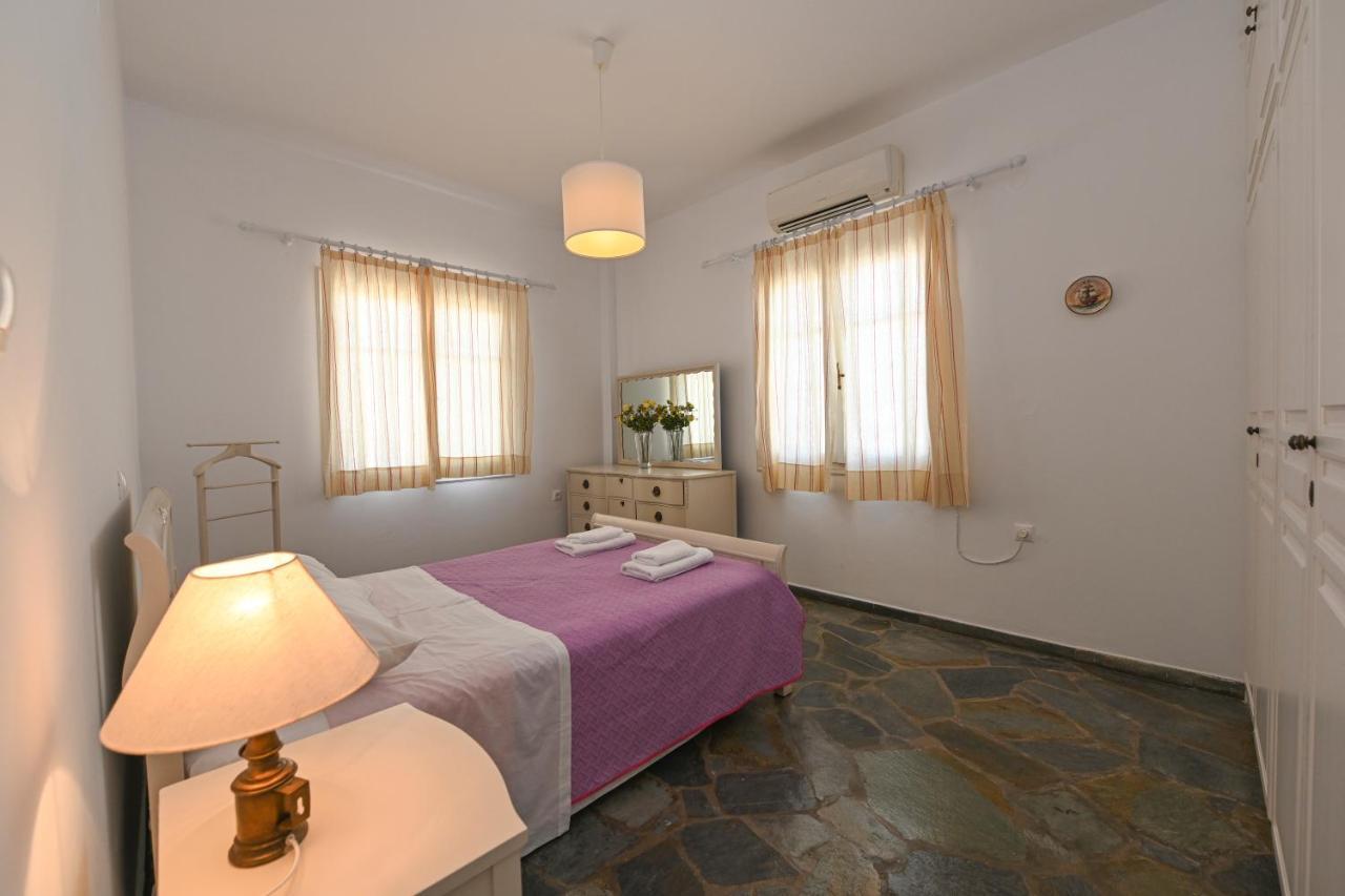 Sunny House In Agkali Bay Apartment Tinos Luaran gambar